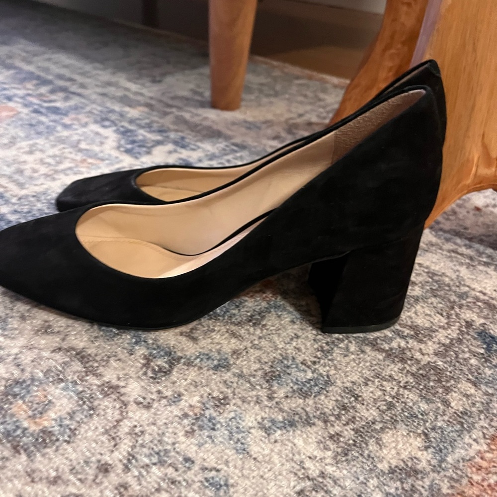 BLACK MARC FISHER BLOCK HEELS